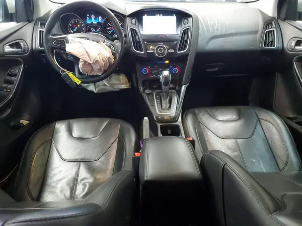 1FADP3J26JL211899 2018 FORD FOCUS - Image 8