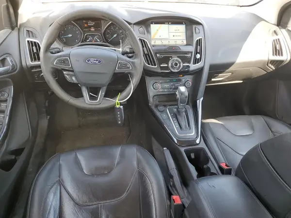 1FADP3J26JL252551 2018 FORD FOCUS - Image 8