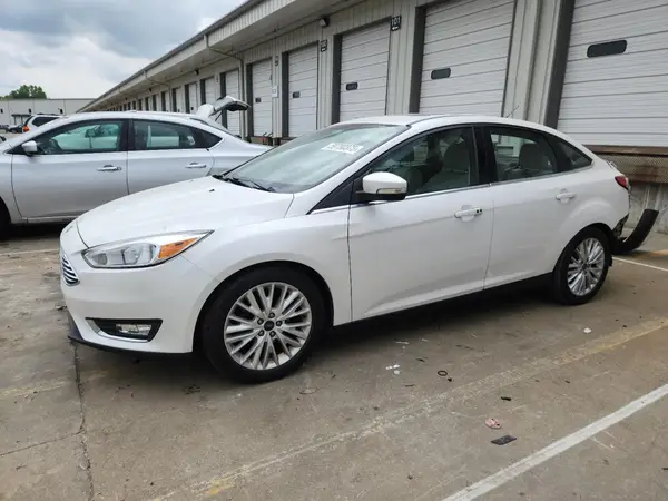 1FADP3J26JL252971 2018 FORD FOCUS - Image 1