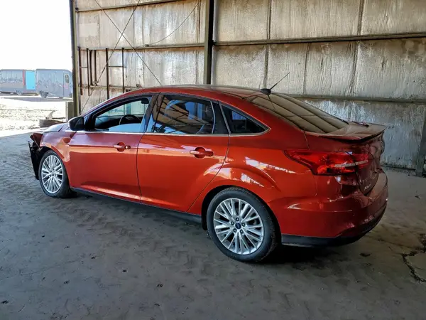 1FADP3J26JL278759 2018 FORD FOCUS - Image 2