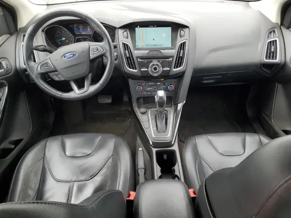 1FADP3J26JL283346 2018 FORD FOCUS - Image 8