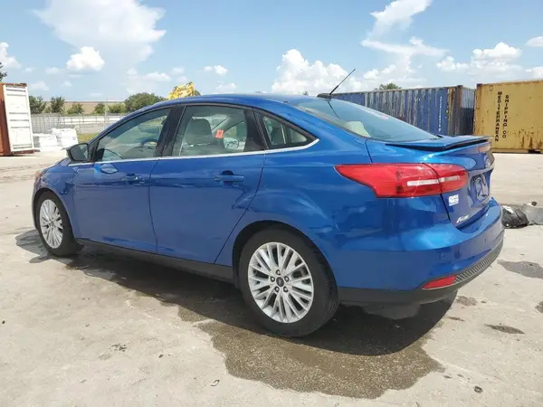 1FADP3J26JL308357 2018 FORD FOCUS - Image 2