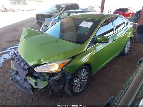 1FADP3J26JL314711 2018 FORD FOCUS - Image 2