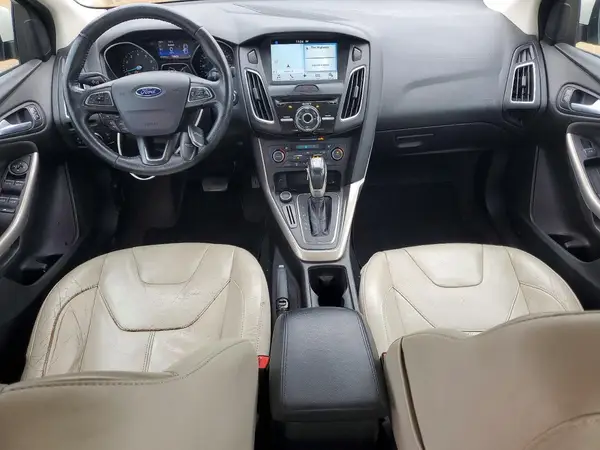 1FADP3J27GL369208 2016 FORD FOCUS - Image 8