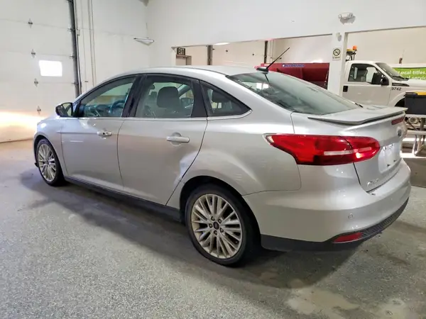 1FADP3J27HL215521 2017 FORD FOCUS - Image 2