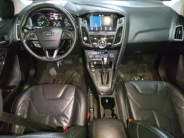 1FADP3J27HL215521 2017 FORD FOCUS - Image 8