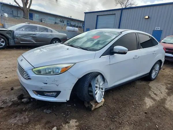 1FADP3J27HL279901 2017 FORD FOCUS - Image 1