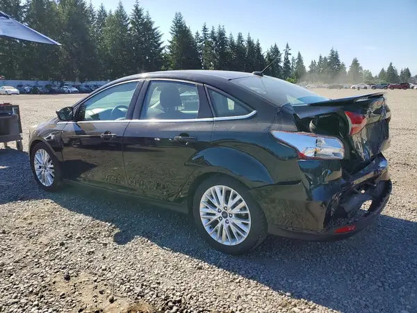 1FADP3J27HL288114 2017 FORD FOCUS - Image 2