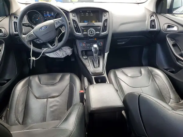 1FADP3J27HL346271 2017 FORD FOCUS - Image 8