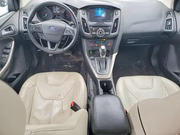 1FADP3J27JL279399 2018 FORD FOCUS - Image 8