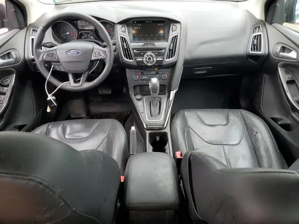 1FADP3J27JL323319 2018 FORD FOCUS - Image 8