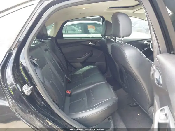 1FADP3J28GL237168 2016 FORD FOCUS - Image 8