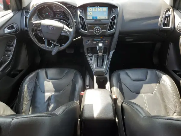 1FADP3J28GL359190 2016 FORD FOCUS - Image 8