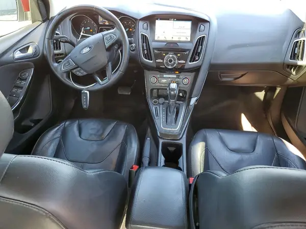 1FADP3J28GL367967 2016 FORD FOCUS - Image 8