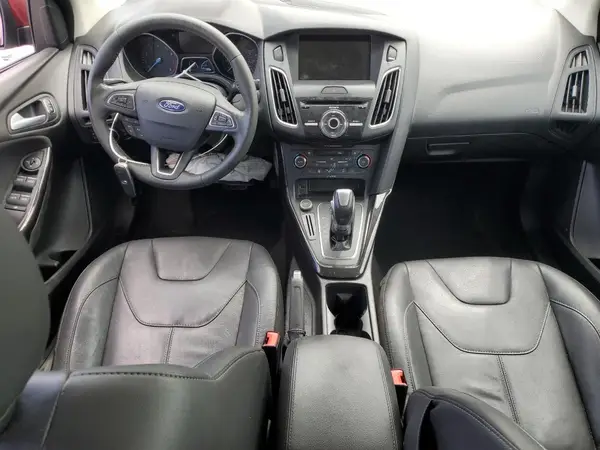 1FADP3J28GL384896 2016 FORD FOCUS - Image 8