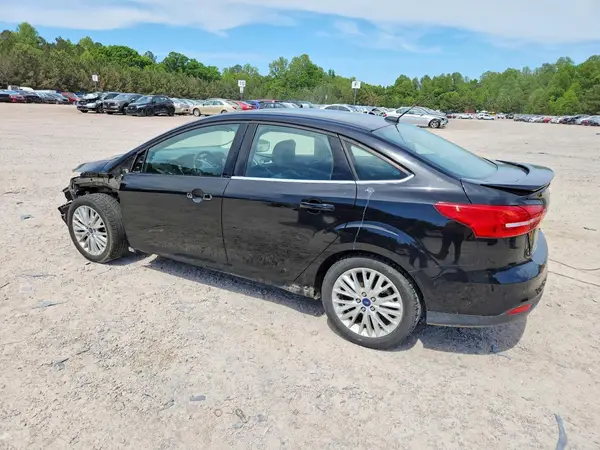 1FADP3J28HL222171 2017 FORD FOCUS - Image 2