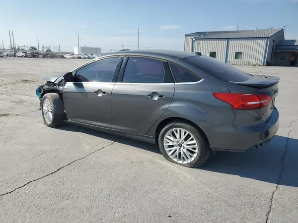 1FADP3J28HL236927 2017 FORD FOCUS - Image 2