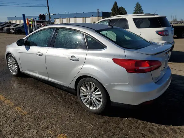 1FADP3J28HL257485 2017 FORD FOCUS - Image 2