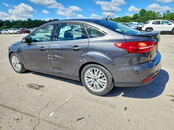 1FADP3J28HL260225 2017 FORD FOCUS - Image 2