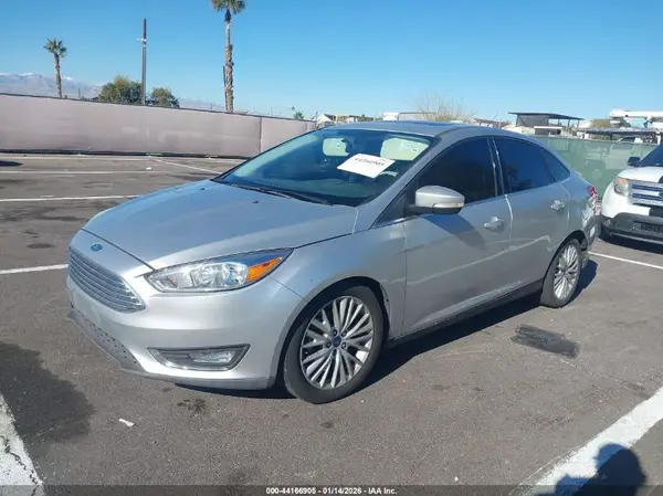 1FADP3J28HL288185 2017 FORD FOCUS - Image 2