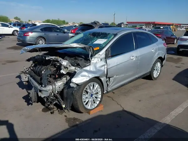 1FADP3J28HL336137 2017 FORD FOCUS - Image 2