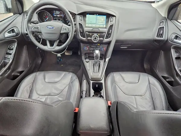 1FADP3J28JL208955 2018 FORD FOCUS - Image 8