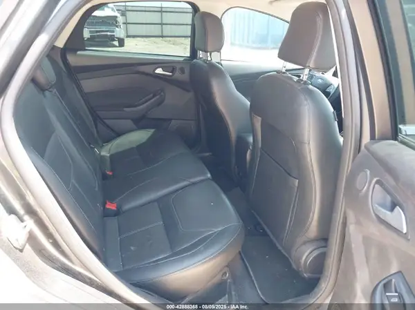 1FADP3J28JL233127 2018 FORD FOCUS - Image 8