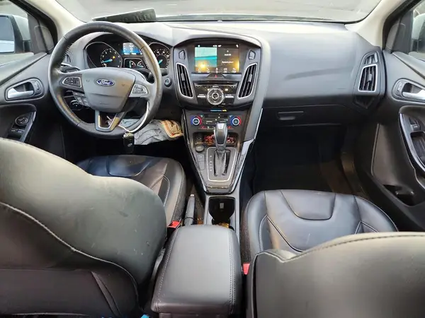 1FADP3J28JL247660 2018 FORD FOCUS - Image 8
