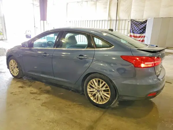 1FADP3J28JL287429 2018 FORD FOCUS - Image 2