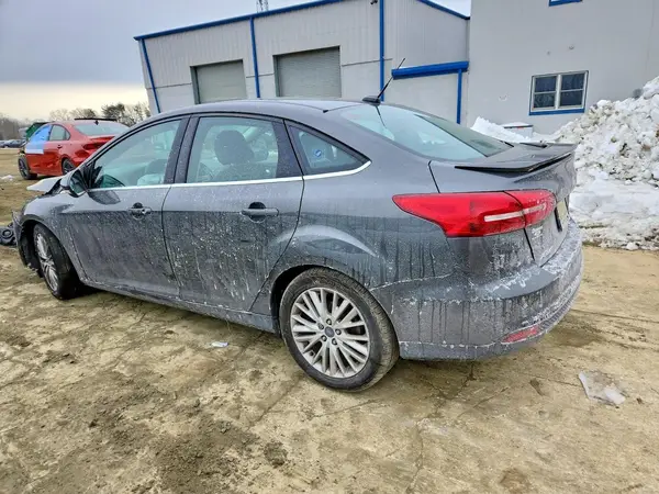 1FADP3J28JL288287 2018 FORD FOCUS - Image 2