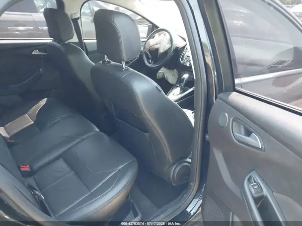 1FADP3J29GL305154 2016 FORD FOCUS - Image 8