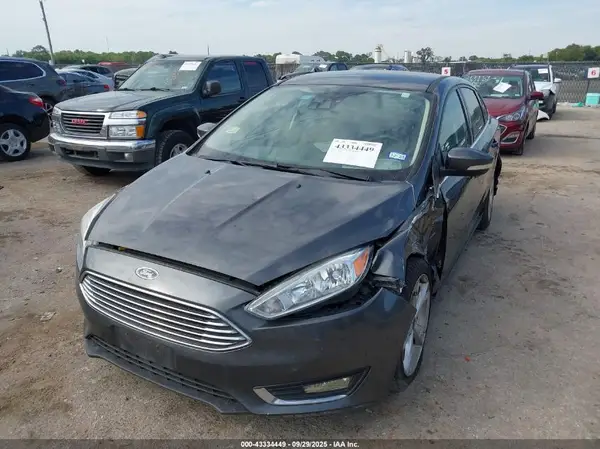 1FADP3J29GL309415 2016 FORD FOCUS - Image 2