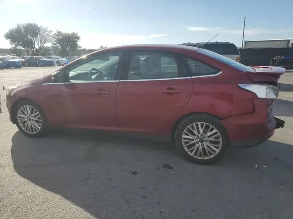 1FADP3J29GL401236 2016 FORD FOCUS - Image 2