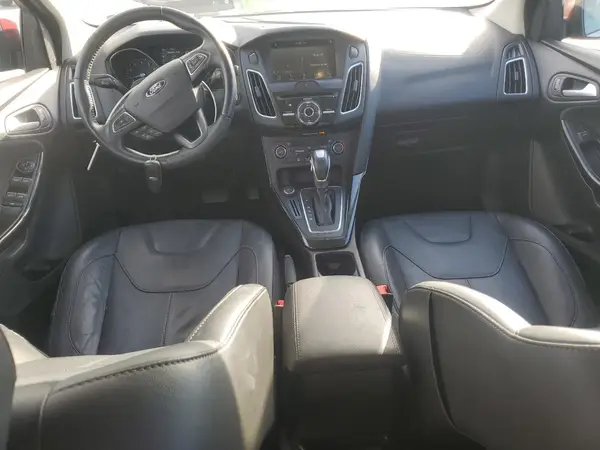 1FADP3J29GL401236 2016 FORD FOCUS - Image 8