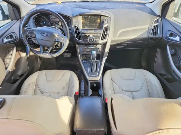 1FADP3J29HL268009 2017 FORD FOCUS - Image 8
