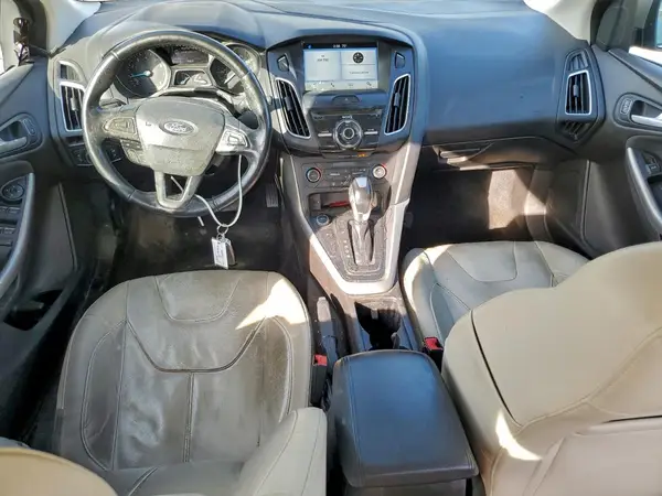 1FADP3J29HL269869 2017 FORD FOCUS - Image 8