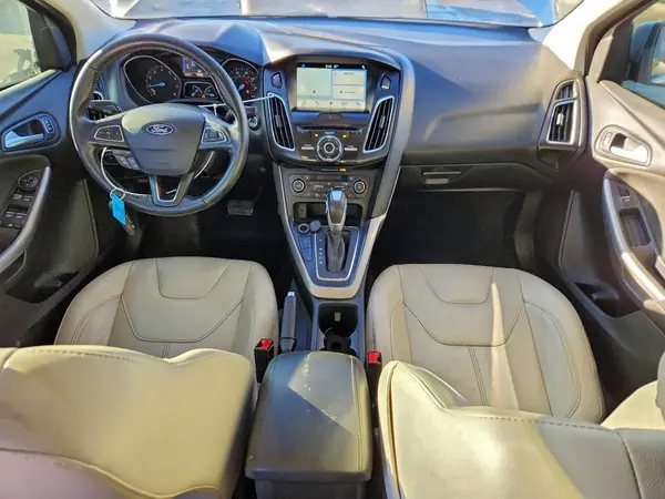 1FADP3J29HL272058 2017 FORD FOCUS - Image 8