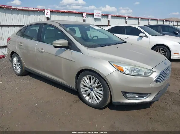 1FADP3J29HL288292 2017 FORD FOCUS - Image 1