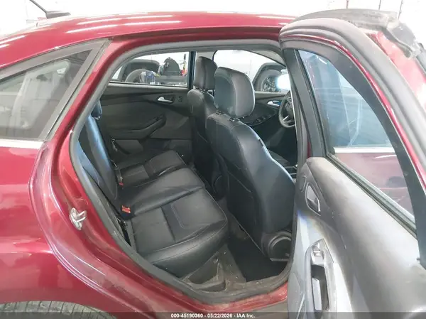 1FADP3J29HL325602 2017 FORD FOCUS - Image 8
