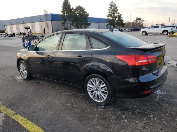 1FADP3J29JL240829 2018 FORD FOCUS - Image 2