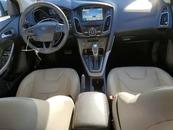 1FADP3J29JL289156 2018 FORD FOCUS - Image 8