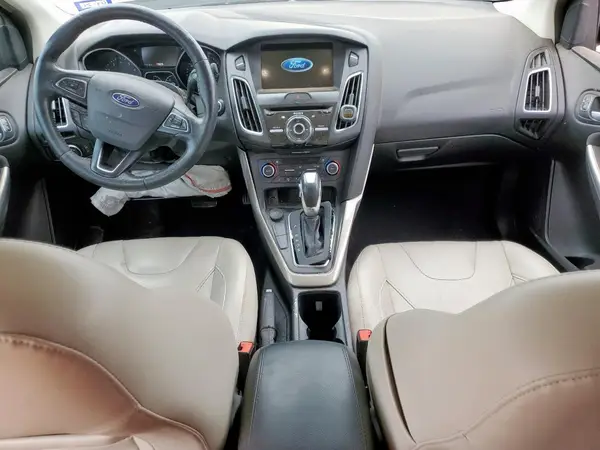 1FADP3J29JL294213 2018 FORD FOCUS - Image 8