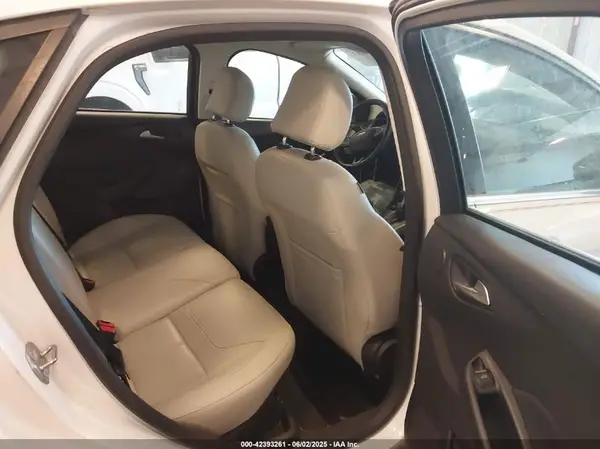 1FADP3J29JL294762 2018 FORD FOCUS - Image 8
