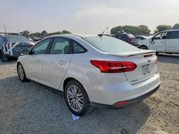 1FADP3J2XGL306281 2016 FORD FOCUS - Image 2