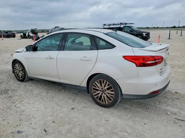 1FADP3J2XGL344187 2016 FORD FOCUS - Image 2