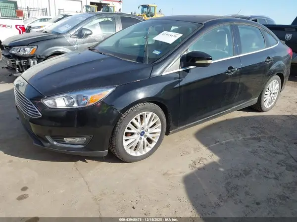 1FADP3J2XHL210524 2017 FORD FOCUS - Image 2