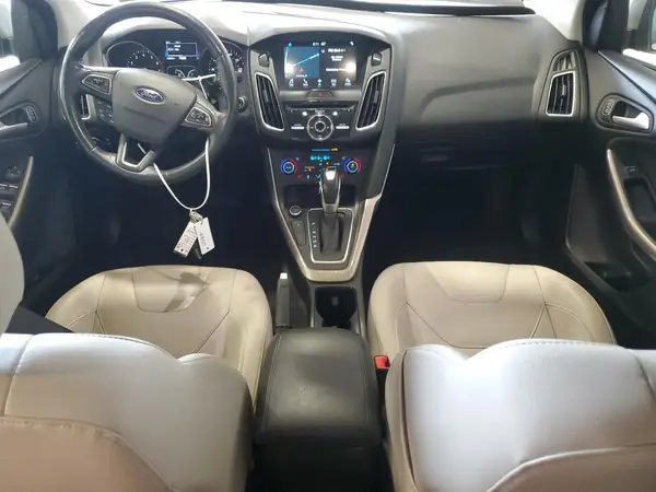 1FADP3J2XHL211835 2017 FORD FOCUS - Image 8