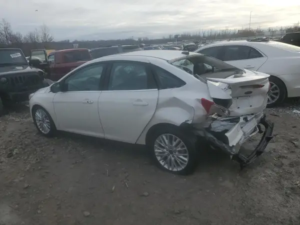 1FADP3J2XHL237335 2017 FORD FOCUS - Image 2