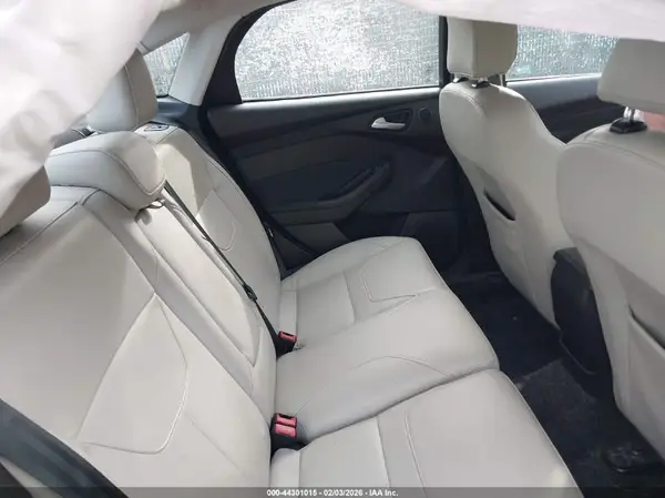 1FADP3J2XHL264244 2017 FORD FOCUS - Image 8