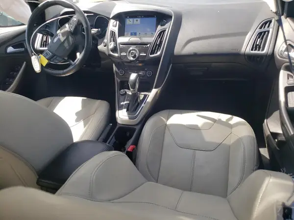 1FADP3J2XHL268407 2017 FORD FOCUS - Image 8